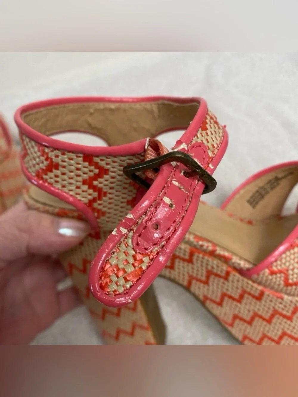Madden Girl Tan Bright Pink Rattan Strappy Platform Chunky Heel Sandals Size 7.5